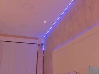 julietavargas — Camsoda recorded stream screenshot (17 Dec 2025)