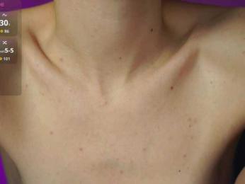 Miss-Bia — Bongacams recorded stream image, 17.12.2025 21:50