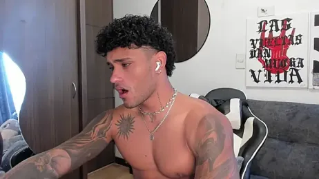 Alessandro_Vanni — Stripchat recorded stream image, 18.12.2025 14:30