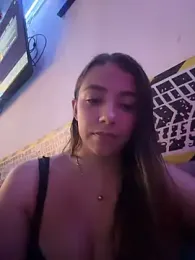 Hall_16 — Stripchat recorded stream image, 18.12.2025 21:00