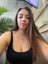 Hall_16 — Stripchat recorded stream image, 18.12.2025 21:00