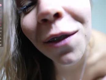 mon1_day — Chaturbate recorded stream screenshot (21 Dec 2025)