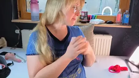 SherryOutdoor1 — Stripchat recorded stream screenshot (22 Dec 2025)