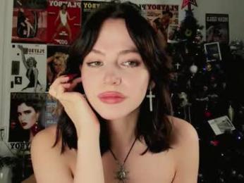 niky_jess — Chaturbate recorded stream screenshot (23 Dec 2025)