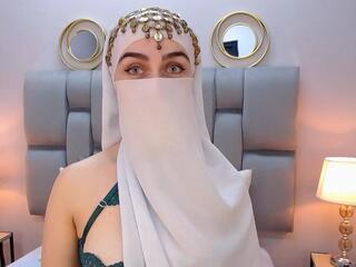 Aliah Manzur — Flirt4free recorded stream screenshot (23 Dec 2025)