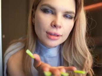 love_you_to123 — Chaturbate recorded stream screenshot (24 Dec 2025)