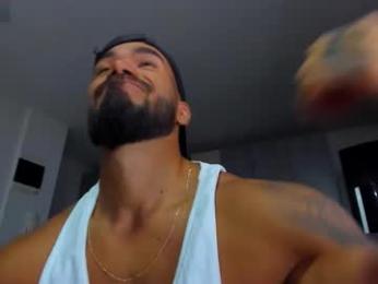 alexander_martines — Chaturbate recorded stream image, 24.12.2025 22:00