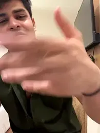 Vihaaanfucks — Stripchat recorded stream image, 28.12.2025 09:40