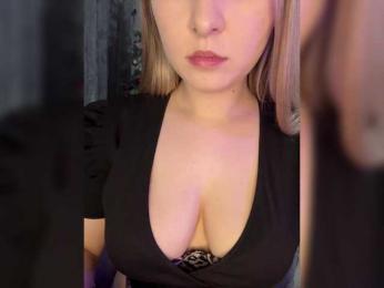 AlinaRay — Bongacams recorded stream image, 28.12.2025 14:40