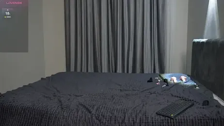 Nik_Sharp — Stripchat recorded stream image, 28.12.2025 15:00