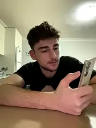 Yasinyasin7 — Stripchat recorded stream image, 29.12.2025 00:30