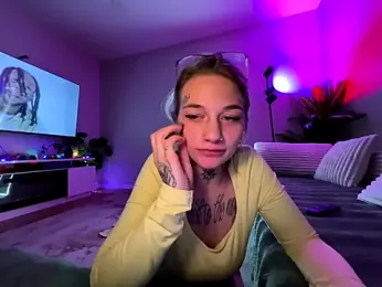 chloetease — Stripchat recorded stream image, 30.12.2025 04:40