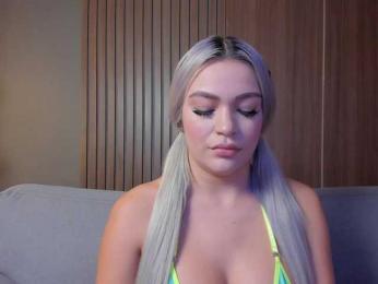 milaowens — Bongacams recorded stream screenshot (28 Feb 2025)