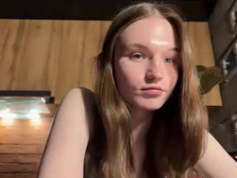 nloraaa — Chaturbate recorded stream image, 03.01.2026 23:10