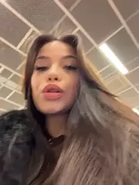 Chloe__Moon — Stripchat recorded stream image, 04.01.2026 14:00