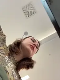 Dina_Tease — Stripchat recorded stream image, 05.01.2026 11:20