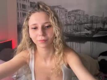 anyaa777 — Chaturbate recorded stream image, 05.01.2026 16:10