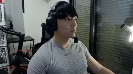 Tkcqcc — Stripchat recorded stream image, 06.01.2026 10:30