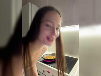 whiteTEA — Bongacams recorded stream image, 07.01.2026 19:10