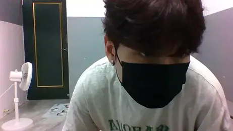 xunyuuu — Stripchat recorded stream image, 08.01.2026 15:30