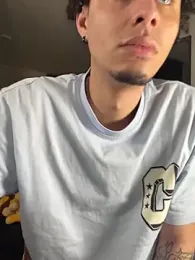 bigryann23 — Stripchat recorded stream image, 11.01.2026 03:00