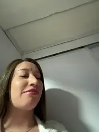 roouse — Stripchat recorded stream image, 11.01.2026 00:40