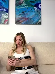 LuisaBecker — Stripchat recorded stream image, 11.01.2026 12:40
