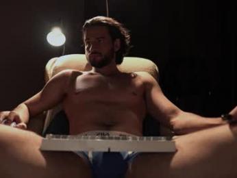 double_luckystrike — Chaturbate recorded stream screenshot (12 Jan 2026)