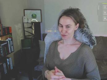 Adamova_Eva — Bongacams recorded stream image, 01.03.2025 18:40