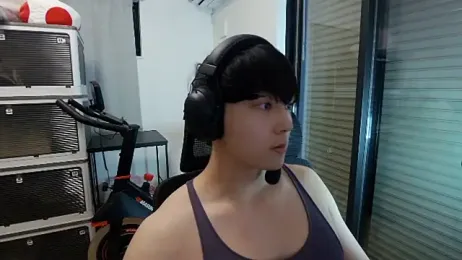Tkcqcc — Stripchat recorded stream image, 14.01.2026 13:00