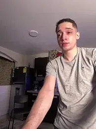 kevin_hotgirls — Stripchat recorded stream image, 16.01.2026 03:50