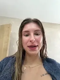 emma05 — Stripchat recorded stream image, 18.01.2026 07:40