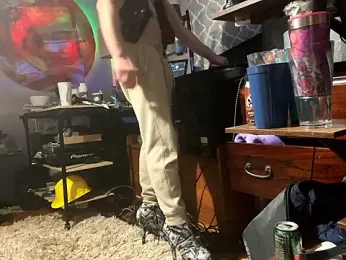 trash4cash — Stripchat recorded stream screenshot (19 Jan 2026)