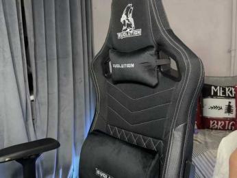 cutemilana_sexwife — Bongacams recorded stream screenshot (19 Jan 2026)