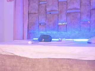 mia-royal — Camsoda recorded stream image, 19.01.2026 23:20