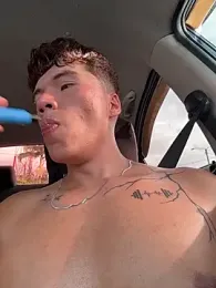 Logan_smith1 — Stripchat recorded stream image, 21.01.2026 17:20