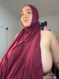 sweetmuslim01 — Stripchat recorded stream image, 02.03.2025 20:10