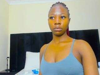 cutie-bootie — Camsoda recorded stream screenshot (23 Jan 2026)