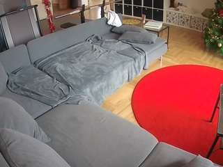 voyeurcam-julmodels-living-3 — Camsoda recorded stream image, 14.01.2026 15:30