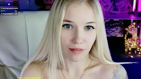 NaomiHita — Stripchat recorded stream image, 24.01.2026 14:40