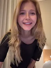 LunaRase — Stripchat recorded stream screenshot (25 Jan 2026)