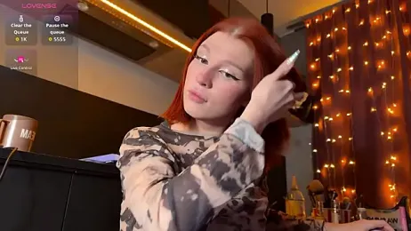 ilona_wine — Stripchat recorded stream image, 25.01.2026 21:20