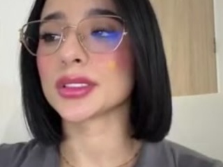 kiraalopez — Camsoda recorded stream image, 26.01.2026 19:00