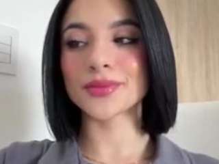 kiraalopez — Camsoda recorded stream image, 26.01.2026 19:00
