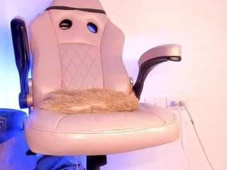 mia-royal — Camsoda recorded stream image, 26.01.2026 21:30