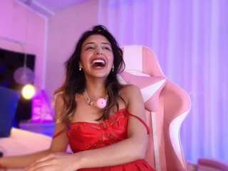 sofly-s — Camsoda recorded stream image, 03.03.2025 11:50