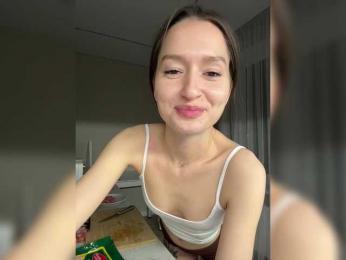 whiteTEA — Bongacams recorded stream image, 28.01.2026 18:10