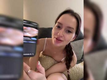 whiteTEA — Bongacams recorded stream image, 28.01.2026 18:10
