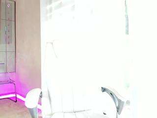 diamondt33n — Camsoda recorded stream image, 29.01.2026 07:40