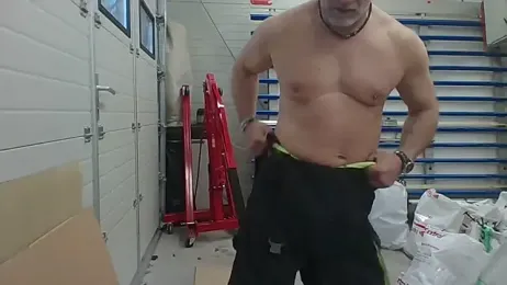 Boomerhun — Stripchat recorded stream image, 01.02.2026 05:20